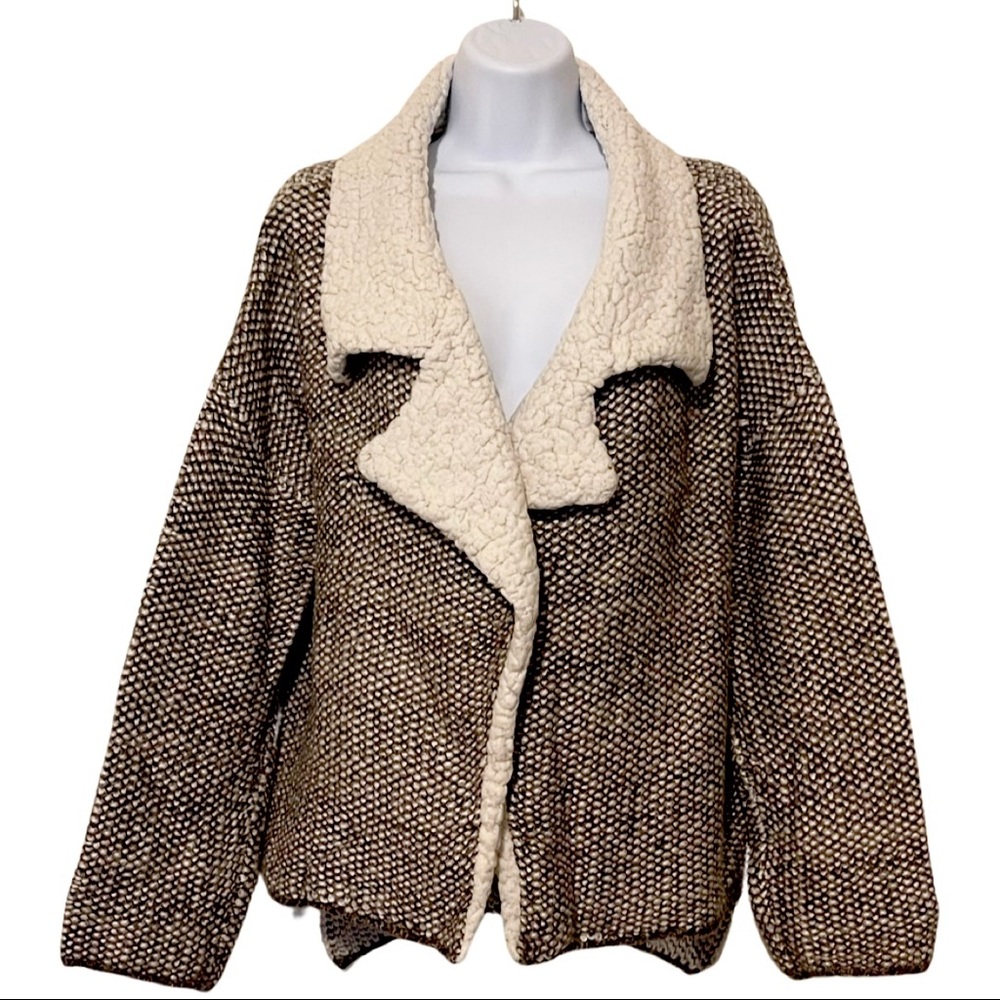 Main Strip Sweater Coat For Women